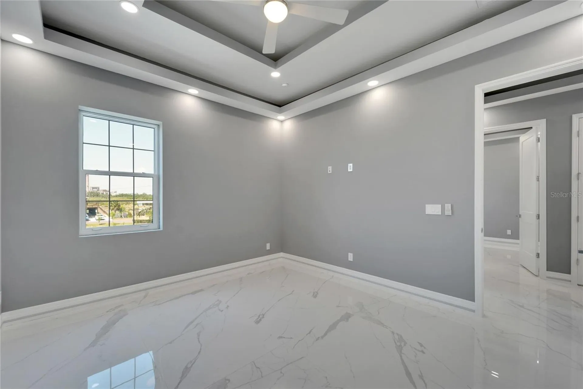 548 Estuary Shore Lane Apollo Beach FL 33572