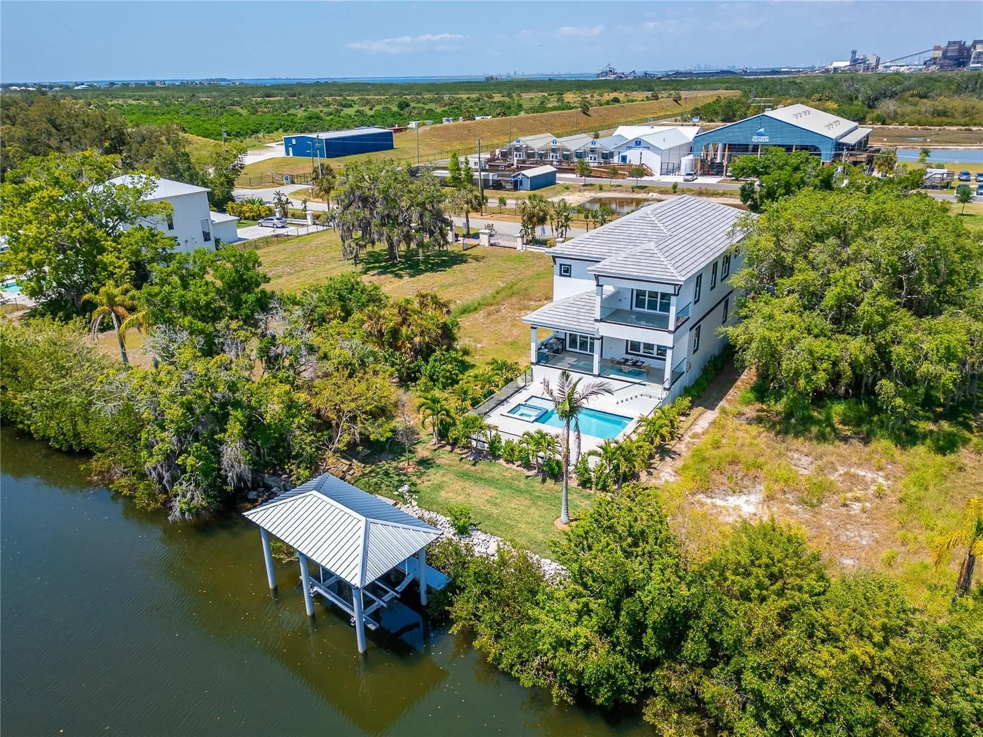 548 Estuary Shore Lane Apollo Beach FL 33572