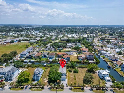 548 Estuary Shore Lane Apollo Beach FL 33572