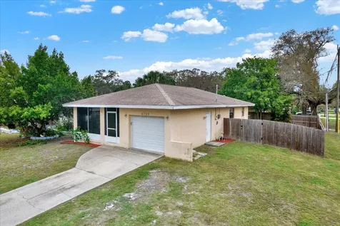 6739 Criswell Avenue N St Petersburg FL 33709