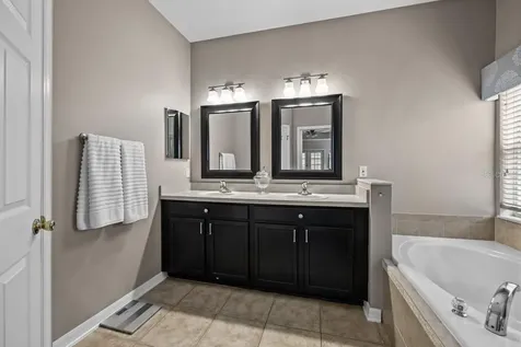 906 Willow Branch Drive Orlando FL 32828