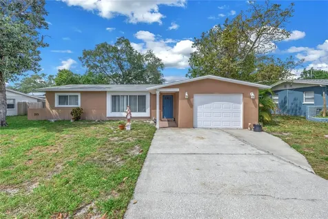 13933 94th Avenue Seminole FL 33776