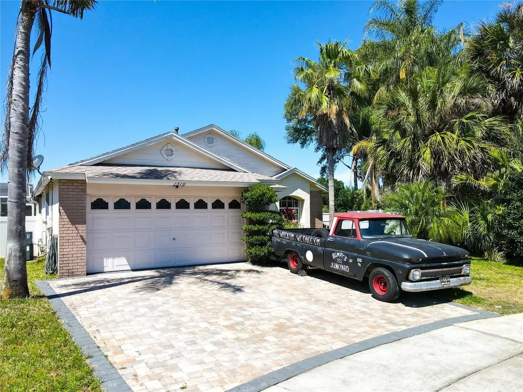 1510 Chapman Oak Court Kissimmee FL 34747