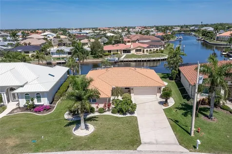 830 Via Tunis Punta Gorda FL 33950