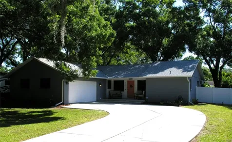 912 Home Place Sarasota FL 34232
