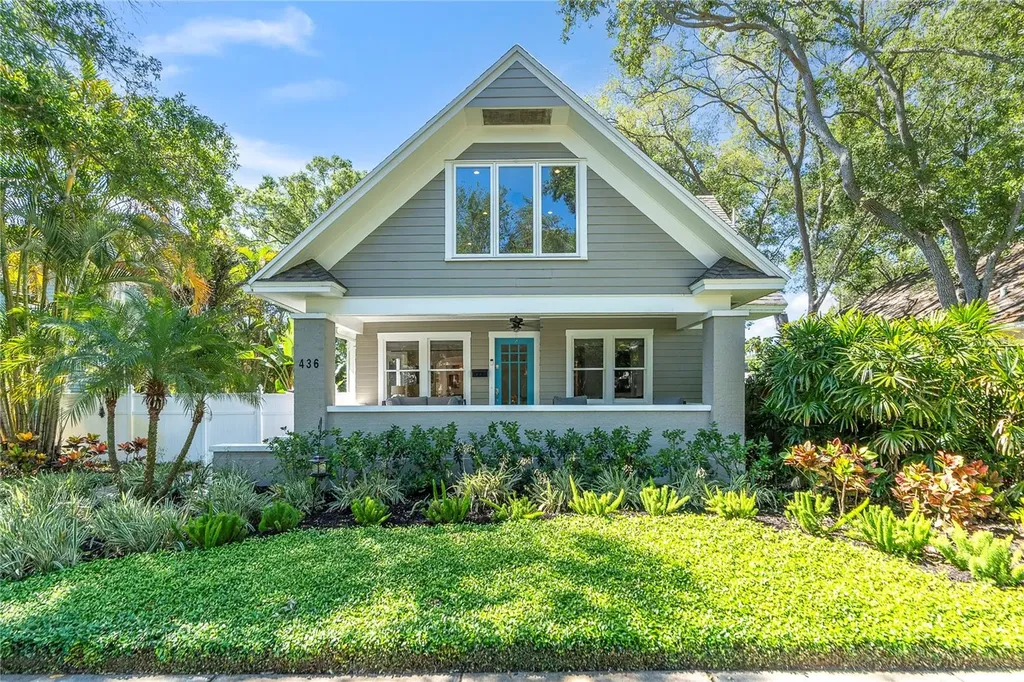 436 13th Avenue NE St Petersburg FL 33701