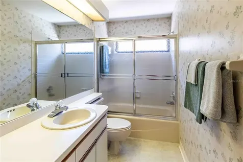 5692 Beaurivage Avenue Sarasota FL 34243
