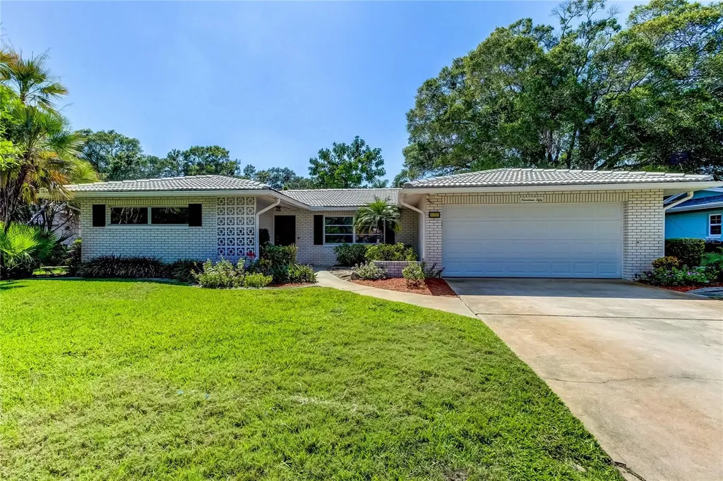 1950 Canadiana Court Dunedin FL 34698