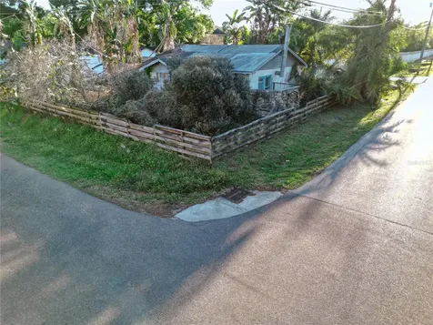 6401 S Richard Avenue Tampa FL 33616