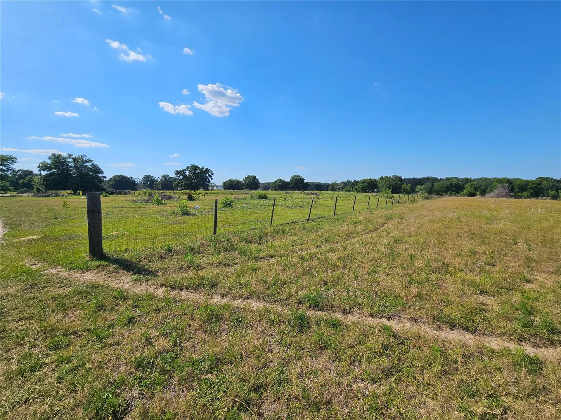 38646 Clinton Avenue Dade City FL 33525