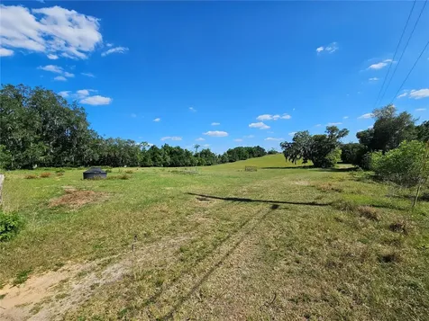 38646 Clinton Avenue Dade City FL 33525