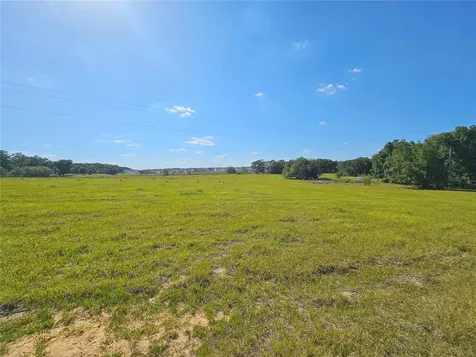 38646 Clinton Avenue Dade City FL 33525