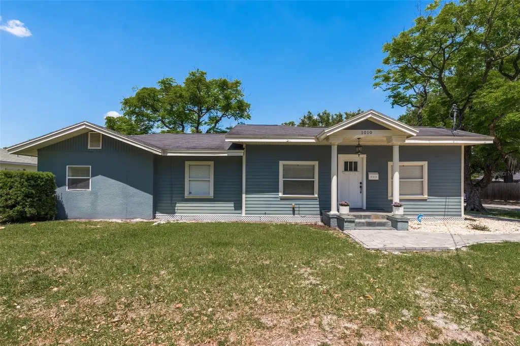 1010 E Osborne Avenue Tampa FL 33603