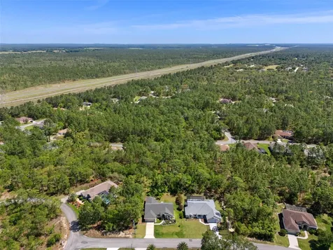 11 Maidenbush Court E Homosassa FL 34446