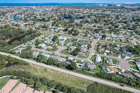515 Red Mangrove Lane Apollo Beach FL 33572