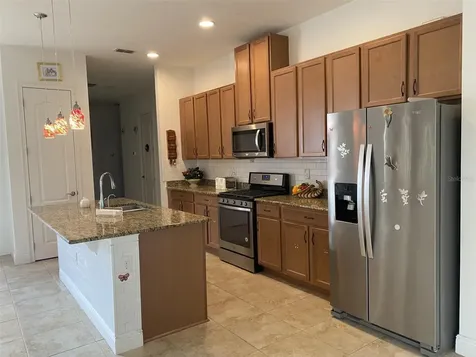 2410 Datura Loop St Cloud FL 34772