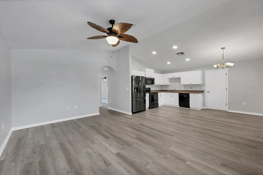 3307 54th Street E Palmetto FL 34221