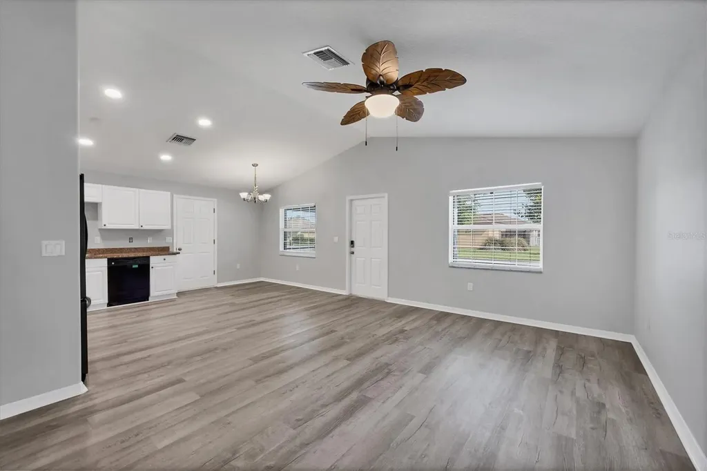 3307 54th Street E Palmetto FL 34221