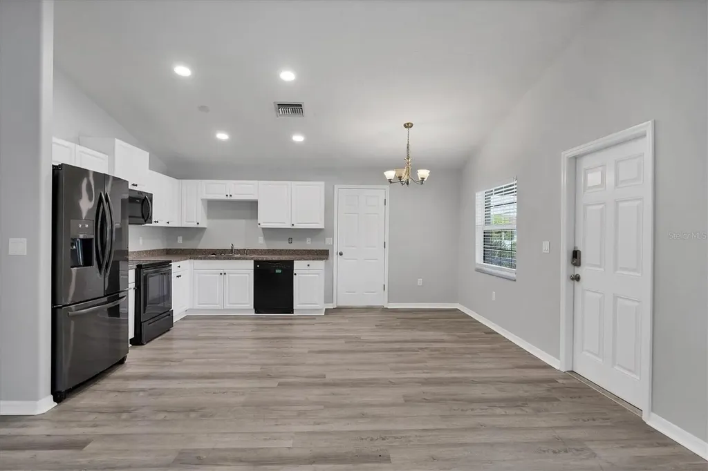 3307 54th Street E Palmetto FL 34221