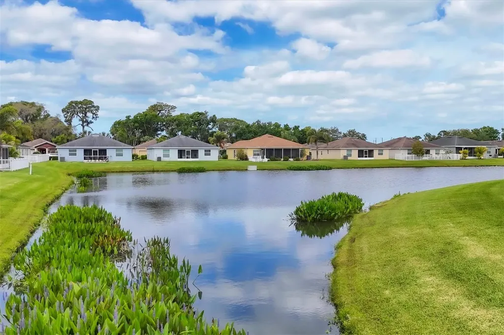 3307 54th Street E Palmetto FL 34221
