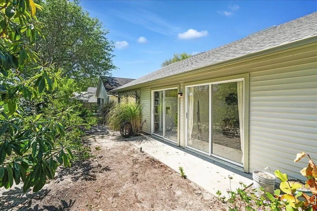 53 Bristol Lane Palm Coast FL 32137