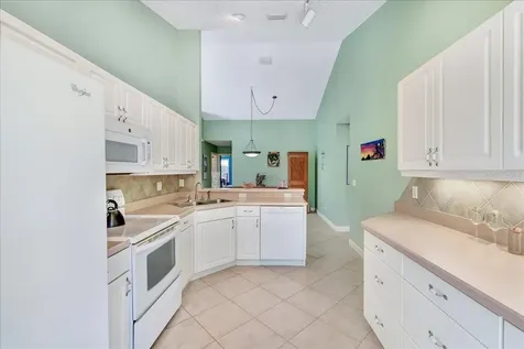 53 Bristol Lane Palm Coast FL 32137