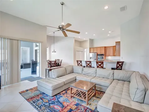 34107 Cordoba Lane Sorrento FL 32776