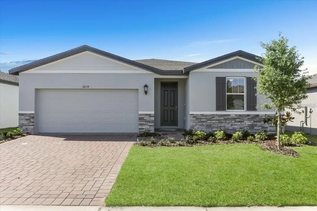 2622 Irish Elk Avenue Davenport FL 33837