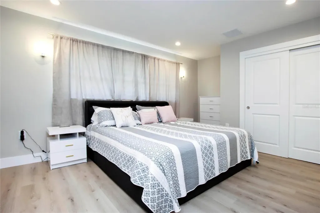 1057 Blue Heron Drive Sanibel FL 33957