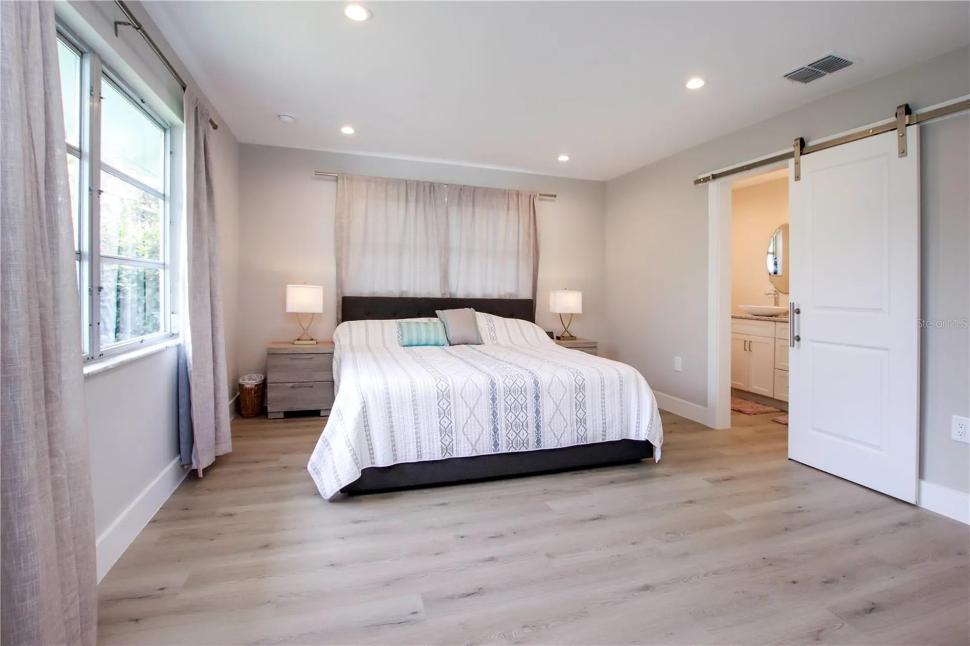 1057 Blue Heron Drive Sanibel FL 33957