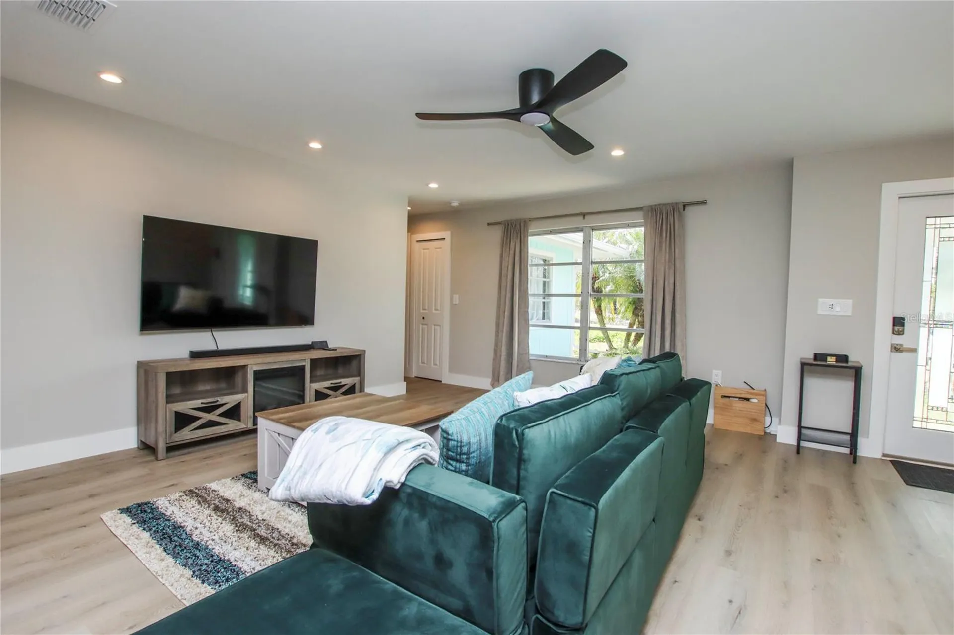 1057 Blue Heron Drive Sanibel FL 33957