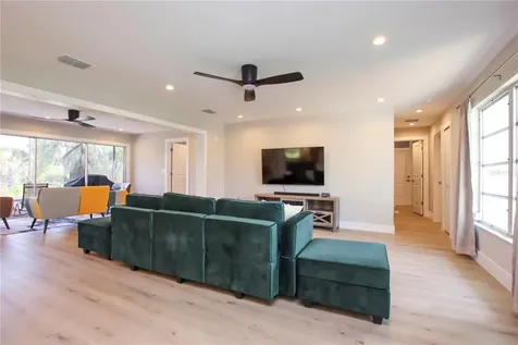1057 Blue Heron Drive Sanibel FL 33957