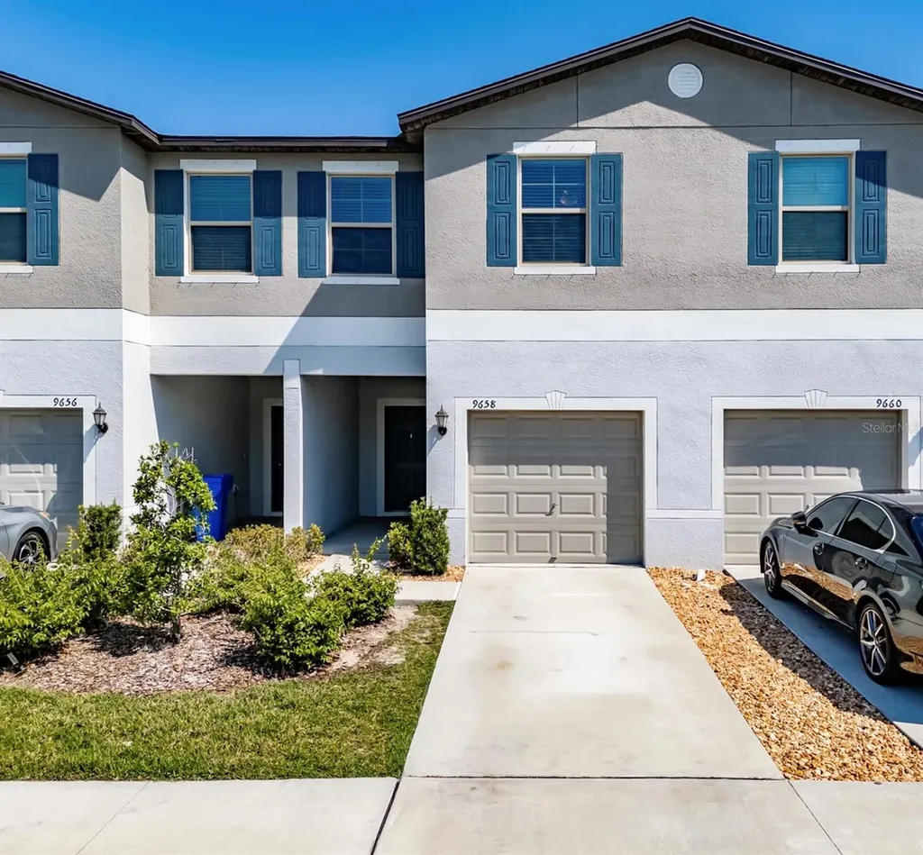 9658 Mulberry Marsh Lane Sun City Center FL 33573