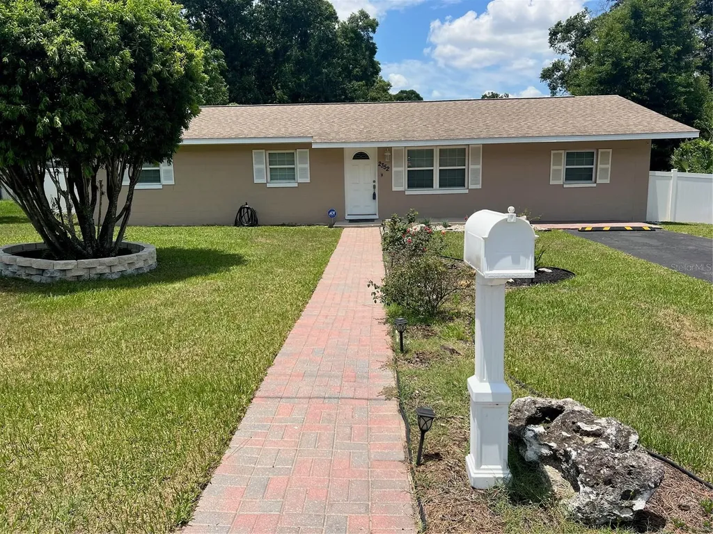 2352 NE 16th Avenue Ocala FL 34470