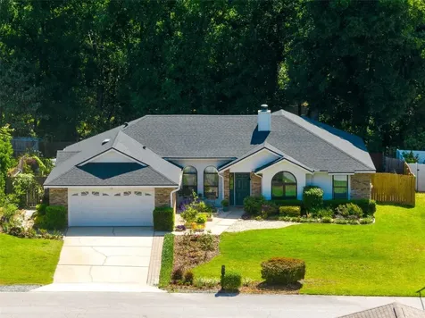 15 Bass Lake Drive Debary FL 32713