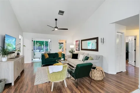 15 Bass Lake Drive Debary FL 32713