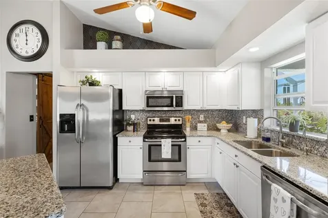 2112 NE 15th Terrace Cape Coral FL 33909