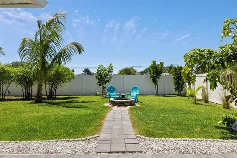 2112 NE 15th Terrace Cape Coral FL 33909