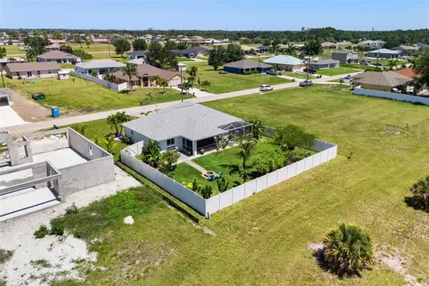2112 NE 15th Terrace Cape Coral FL 33909