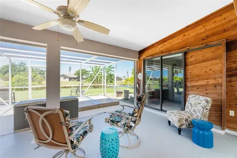 33 Bunker Circle Rotonda West FL 33947