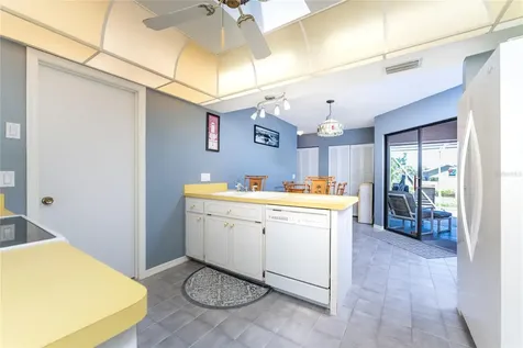 33 Bunker Circle Rotonda West FL 33947