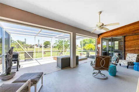 33 Bunker Circle Rotonda West FL 33947