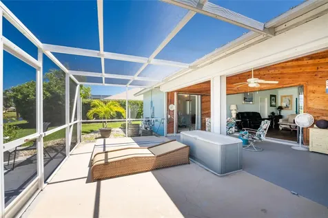 33 Bunker Circle Rotonda West FL 33947