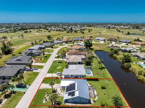 33 Bunker Circle Rotonda West FL 33947