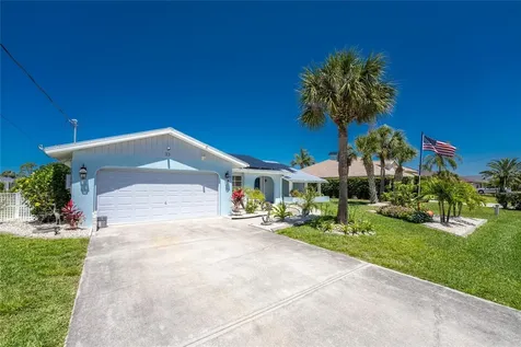 33 Bunker Circle Rotonda West FL 33947