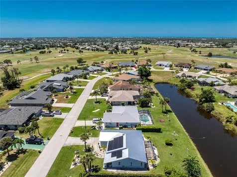 33 Bunker Circle Rotonda West FL 33947