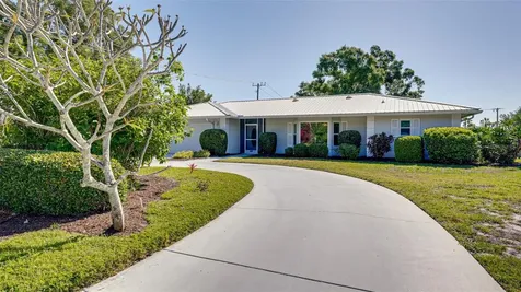 4818 W Country Club Drive Sarasota FL 34243