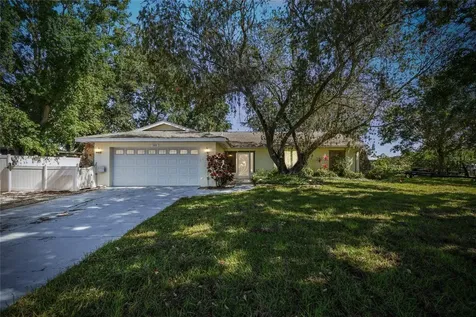 1101 Chesterfield Avenue Ruskin FL 33570