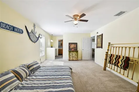 1101 Chesterfield Avenue Ruskin FL 33570