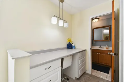 1101 Chesterfield Avenue Ruskin FL 33570